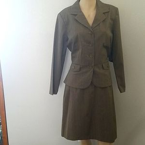 Nwt  Scarlett 2 piece suit